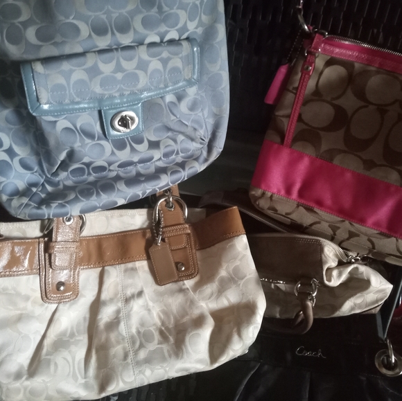 Lot of 5 coach purses - Picture 4 of 6